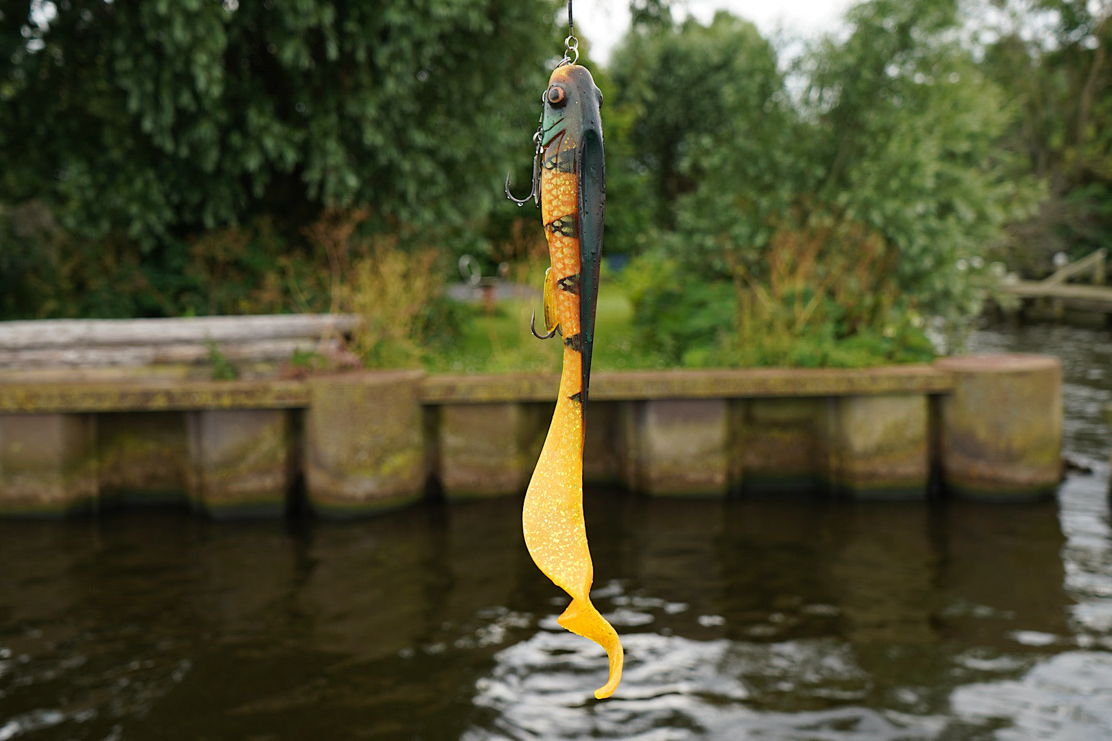 Handmade U-Bait U-Curl 30 cm softbait lure with snake-like tail movement for big fish, handpainted in Sweden
