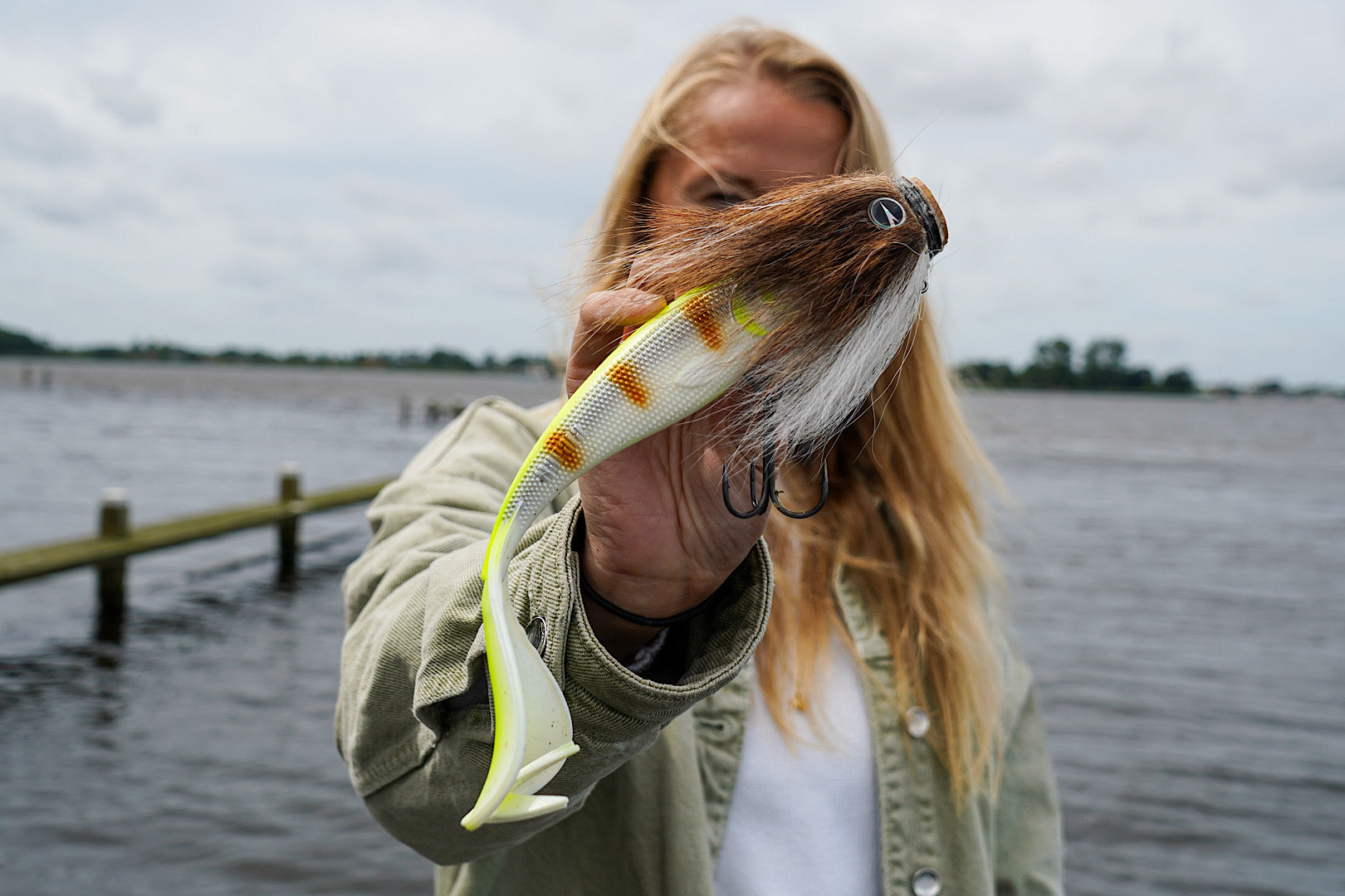 VMC Mustache Shallow fishing lure for big pike with bait screw and extra eye, shallow water design, 22g weight, lead-free.