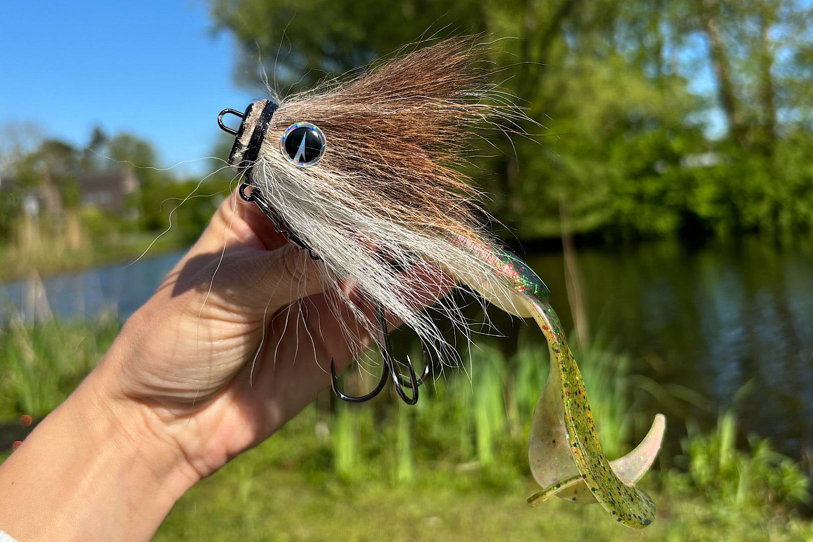 Charlie's Mustache Mouse Combo Sinking fishing lure with VMC Mustache Rig and CWC Double Tail Mini in 11g and 20g weights