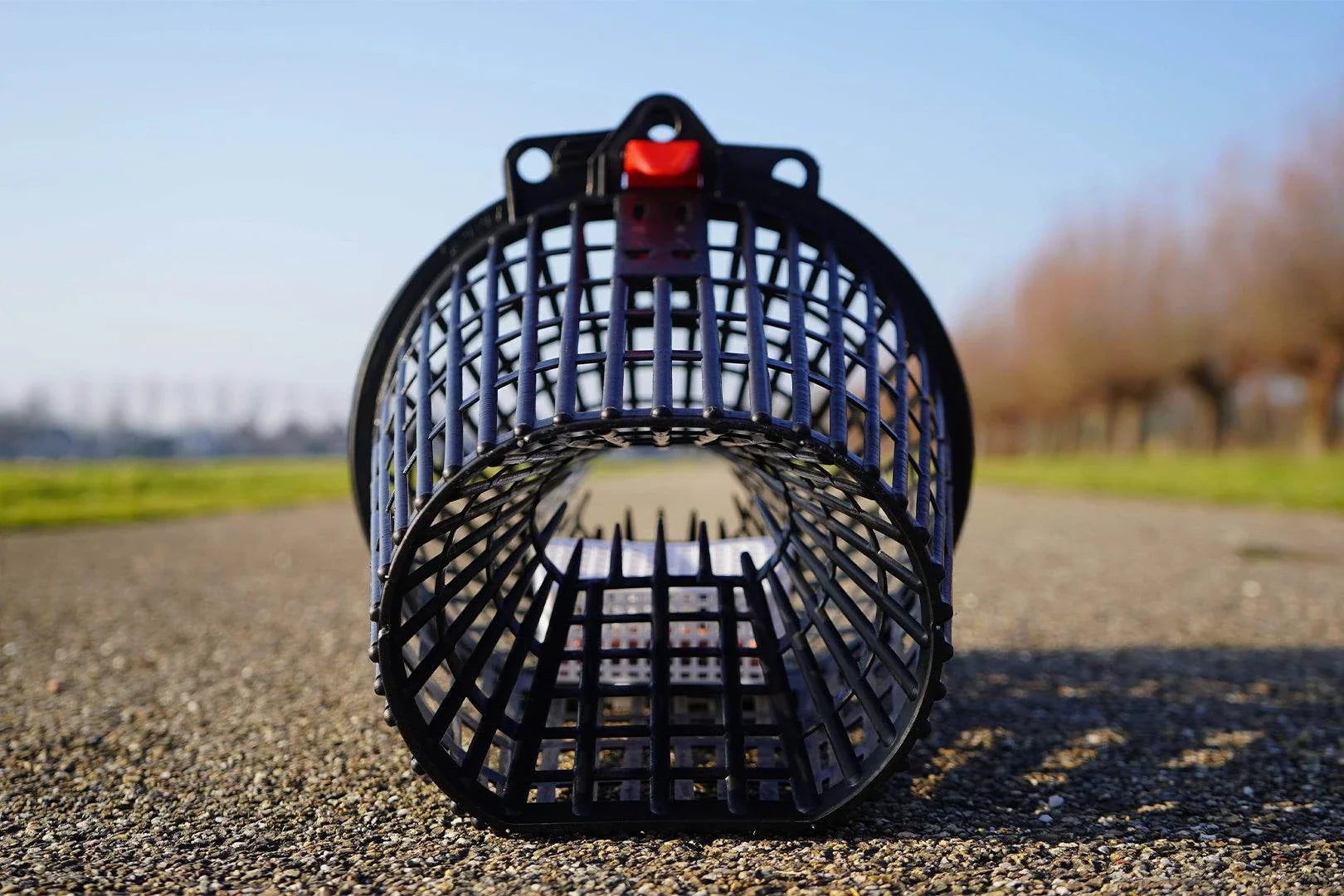 Crab and Crayfish Pod professional freshwater trap for crayfish and Chinese mitten crab with weighted base and selective design